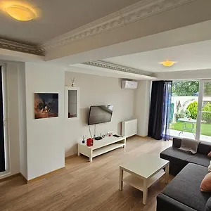 Apartament Airport Bea, Otopeni